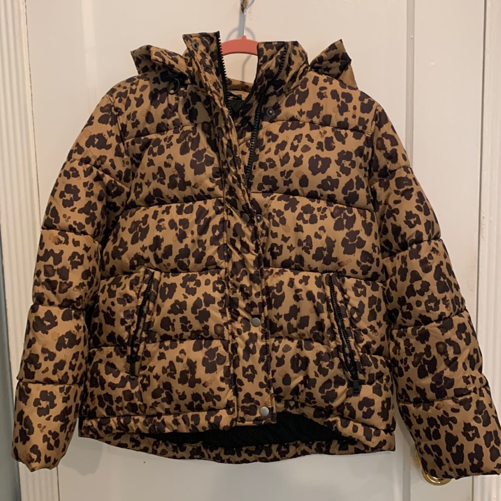 THE GAP leopard Puffy Jacket with Hood SIZE SMALL PETITE